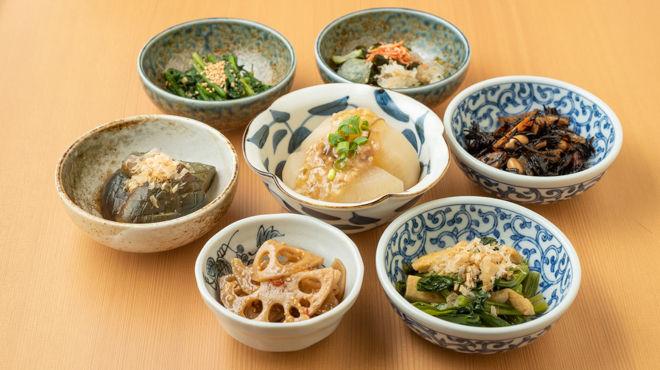 美味しくてリーズナブルな店主特製おばんざい